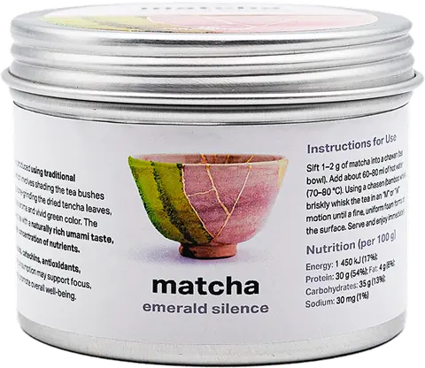 fujian premium matcha in its Moychay packaging